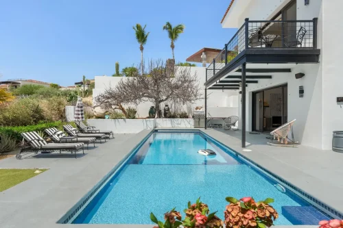 31-CB-Pool-Deck