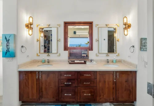 40-CB-Master-Bathroom